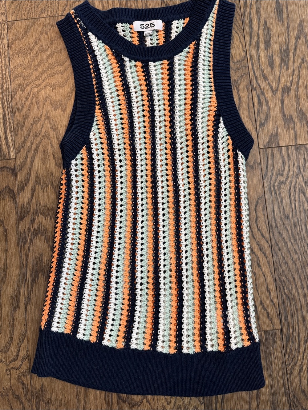 525 Navy Crochet Stripe Tank with Orange & Cream LIKE NEW CONDITION